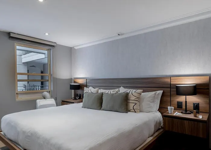 Apartahotel Capitalia Obelisk Polanco 5*